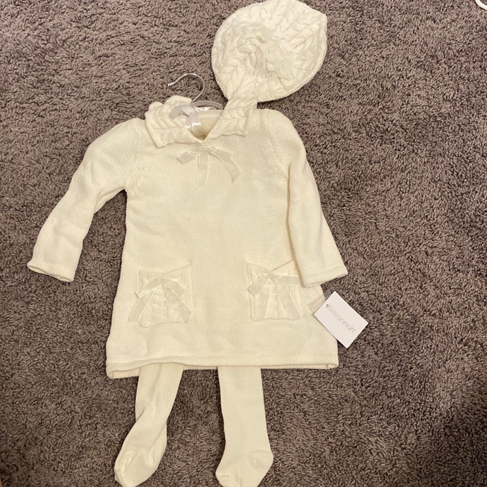 Sweater and tights set with matching hat